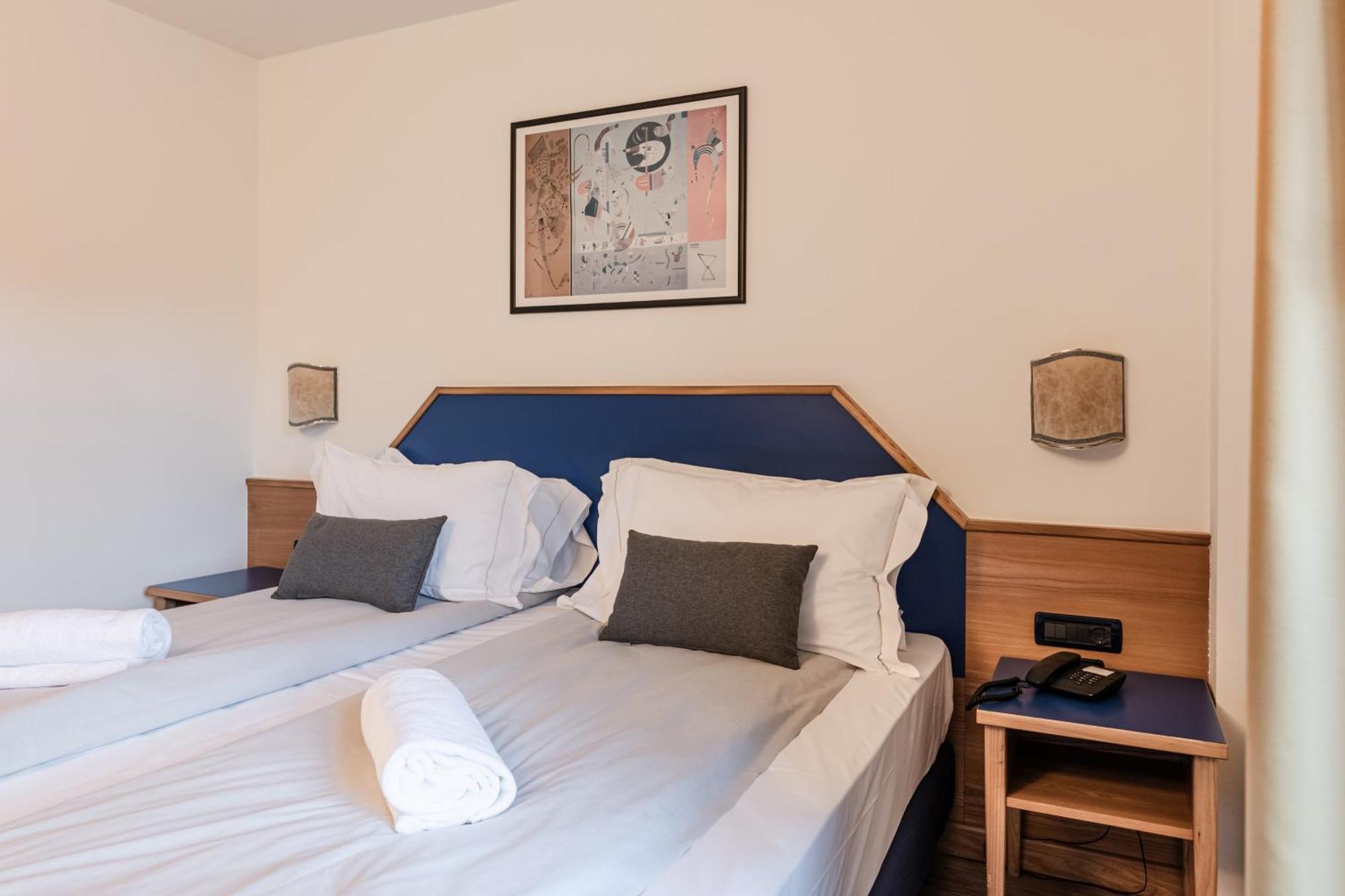 Hotel Garni Meledrio Dimaro Buitenkant foto